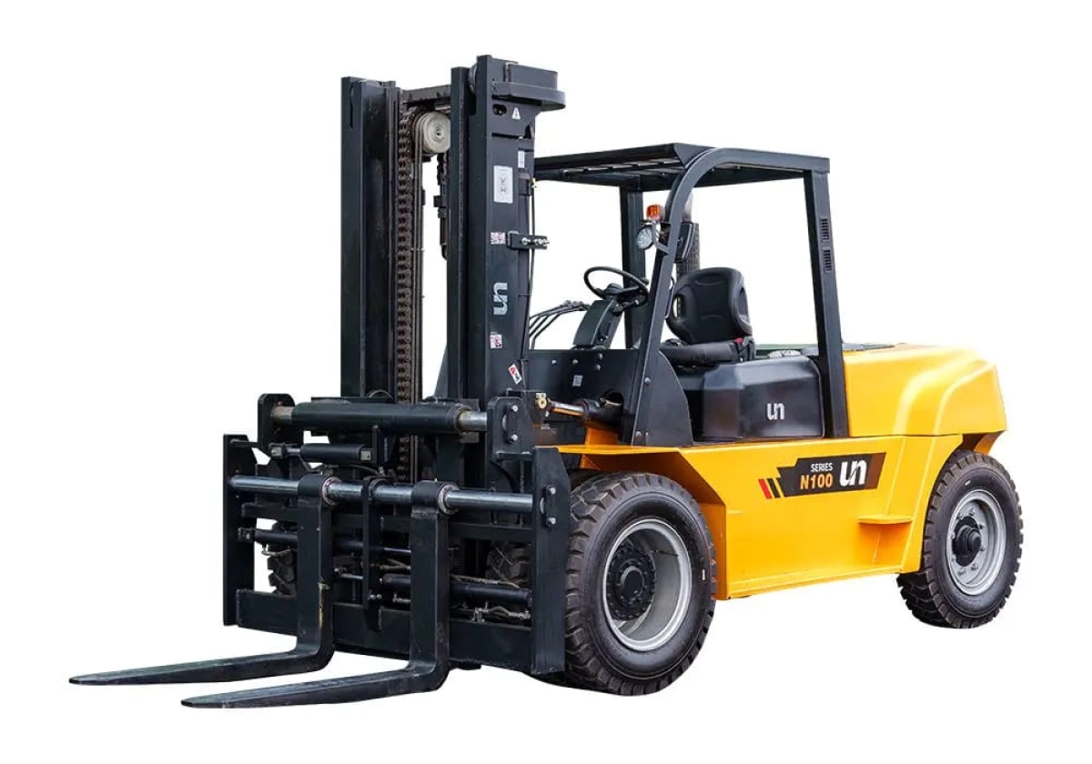 ALQUILER CARRETILLA DISESL DESDE 6.000KG HASTA 10.000KG