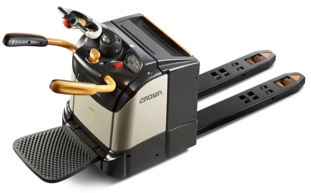 Transpaleta eléctrica con plataforma Crown WT 3040