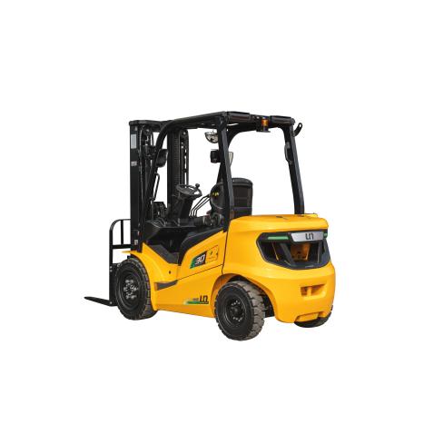 ALQUILER CARRETILLA ELÉCTRICA 4 RUEDAS BATERIA LITIO DE 4.000-5.000KG