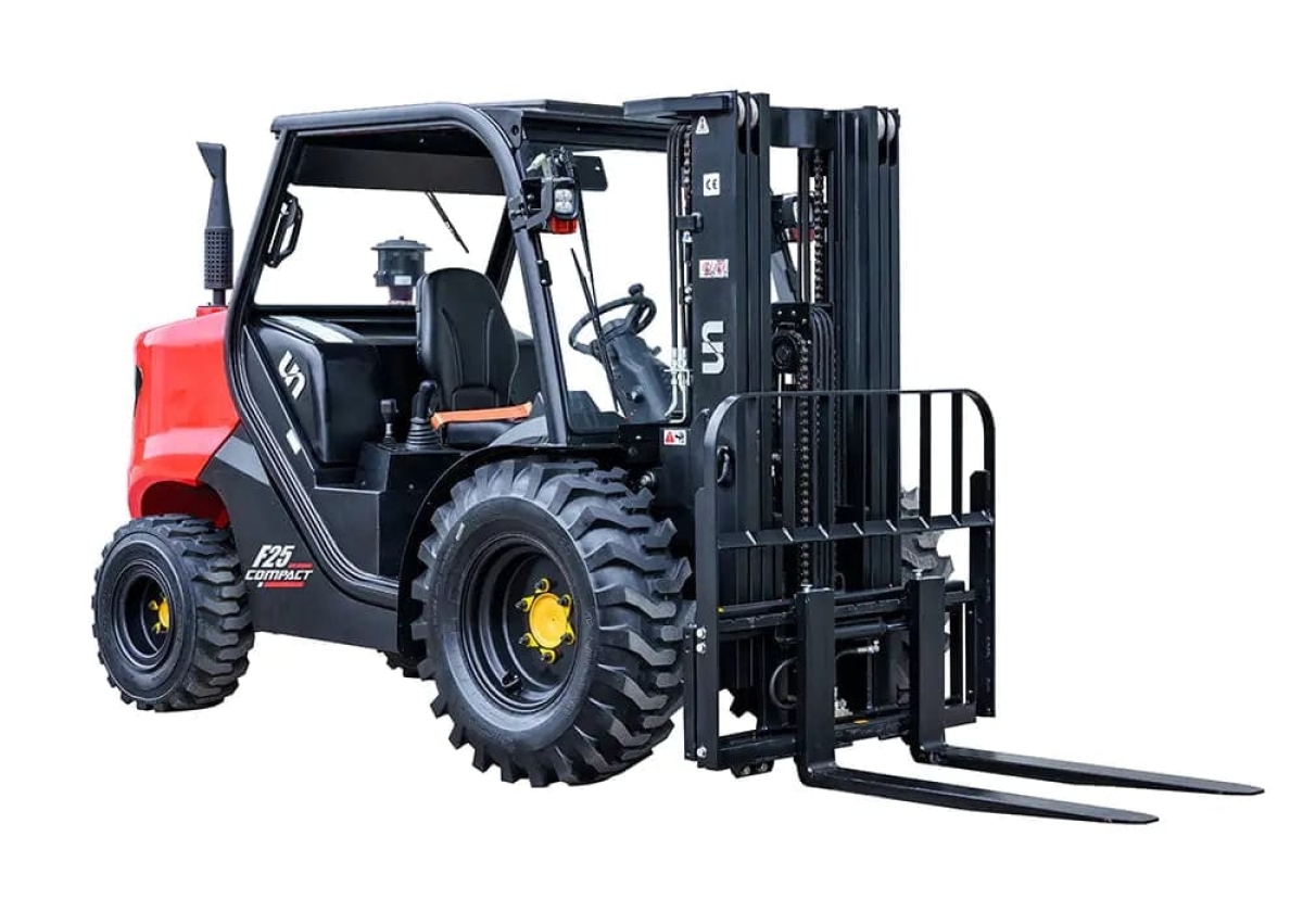 Carretilla todoterreno compacta F Series 2.5 T (2WD / 4WD)