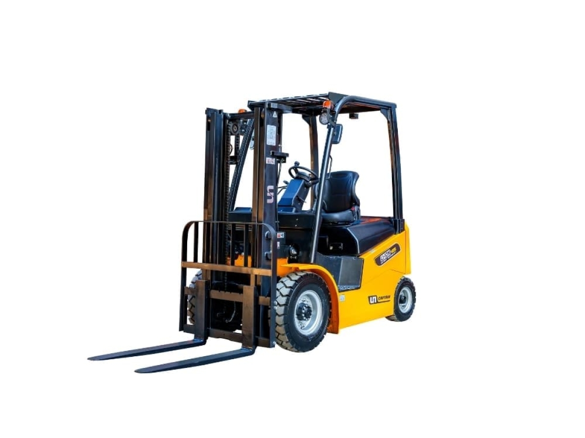 Carretilla elevadora eléctrica UN Serie V CAPTAIN con batería de litio (2.000 – 3.500 kg)